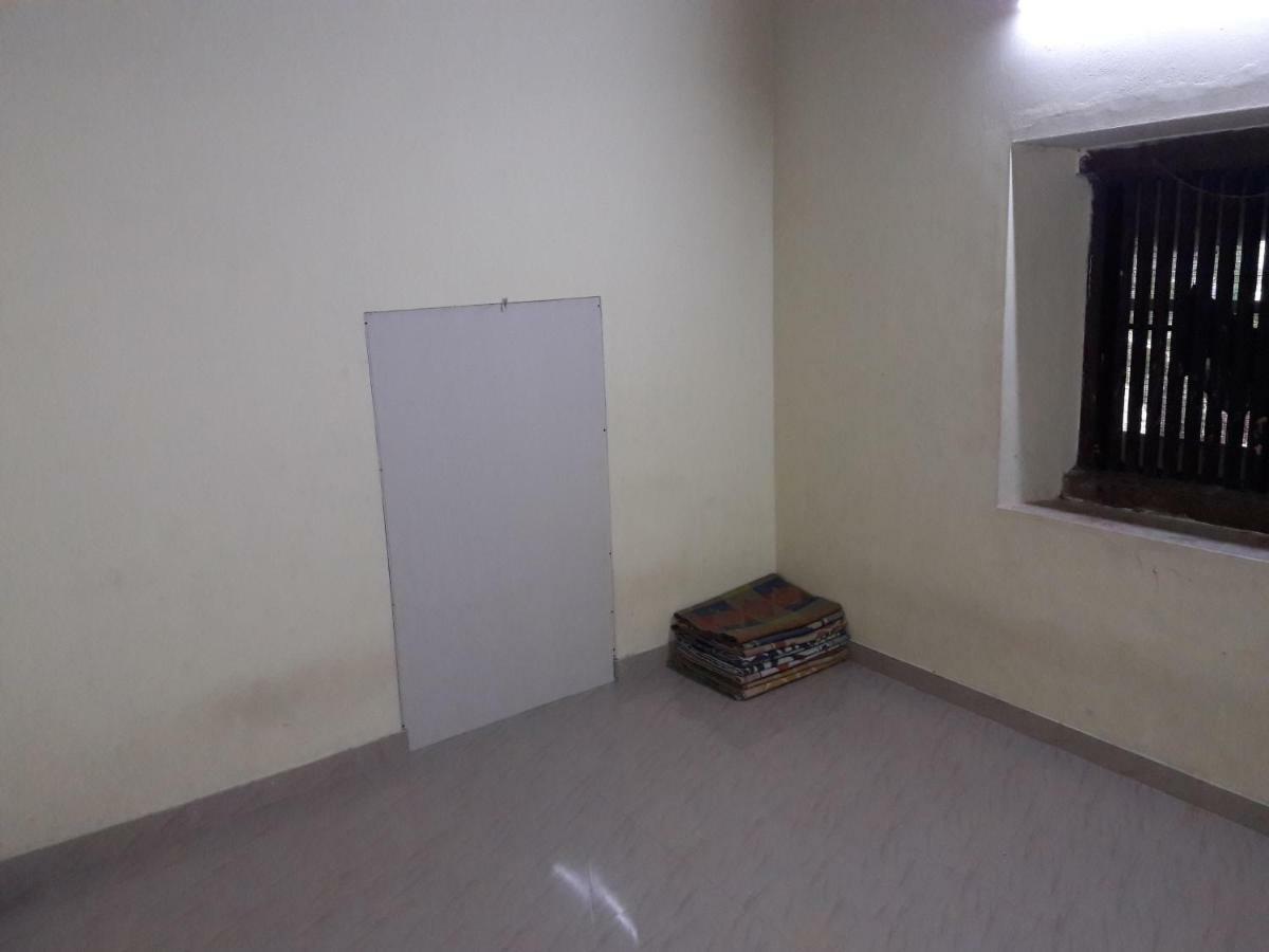 Devasthanam Lodge Thiruvananthapuram Dış mekan fotoğraf
