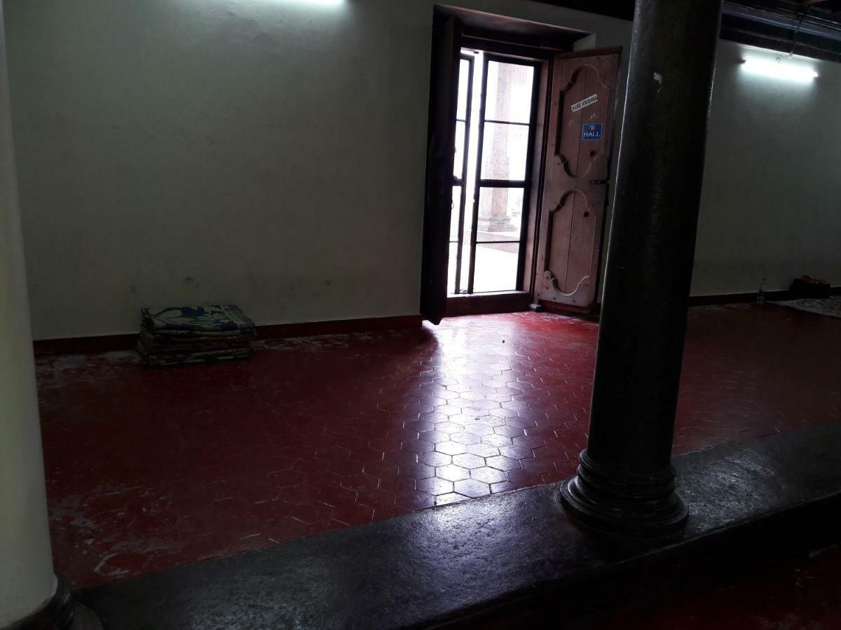 Devasthanam Lodge Thiruvananthapuram Dış mekan fotoğraf
