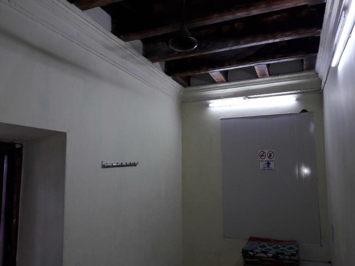 Devasthanam Lodge Thiruvananthapuram Dış mekan fotoğraf